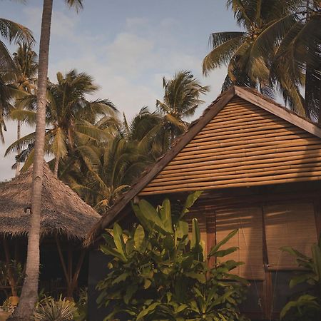 Eco Sanctuaries Nature Lodge Nacpan Beach, El Nido Eksteriør bilde