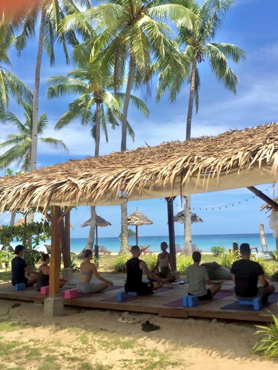 Eco Sanctuaries Nature Lodge Nacpan Beach, El Nido Eksteriør bilde